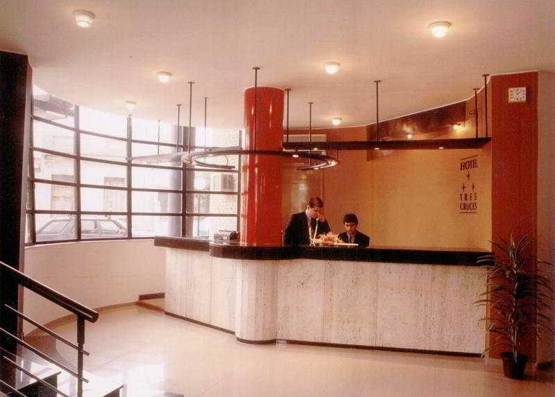 מונטווידאו Hotel Tres Cruces מראה חיצוני תמונה